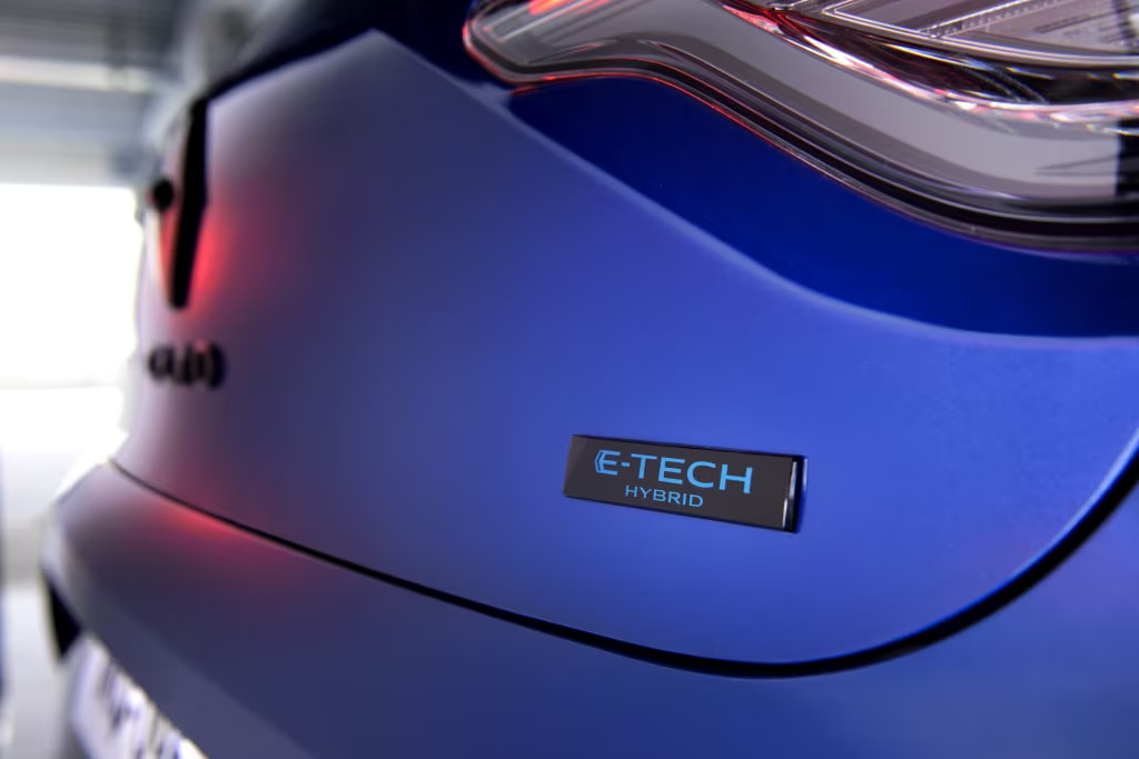 Qué son los coches híbridos enchufables